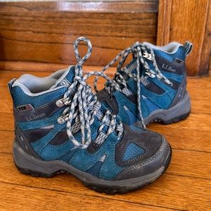 LL Bean Teal Trail Hing Boots 🥾 Size 1